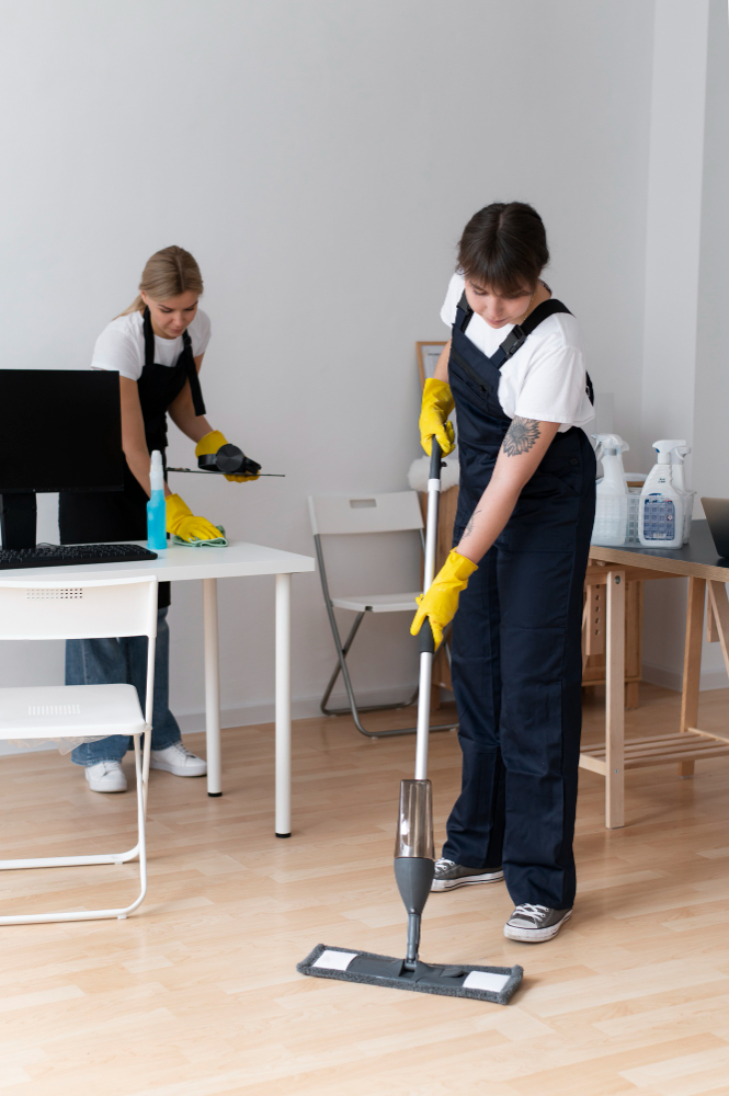 Full-Time Female Housekeeper Wanted – Eastern Suburbs